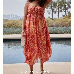 Anthropologie Harem pink / orange strapless
Jumpsuit XL